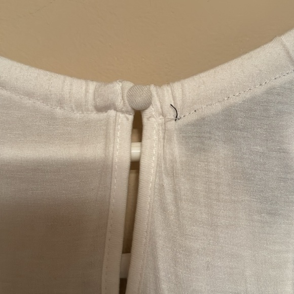 Gorgeous EUC INC V-Neck, Halter-ish Tank - Picture 6 of 8